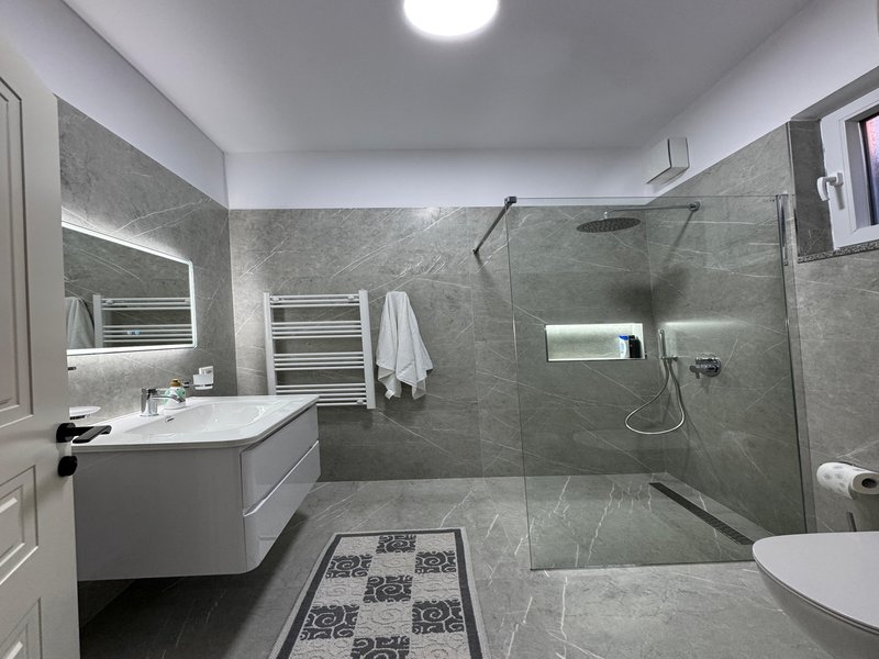Twin Room 4