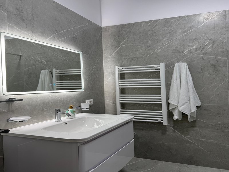 Twin Room 5